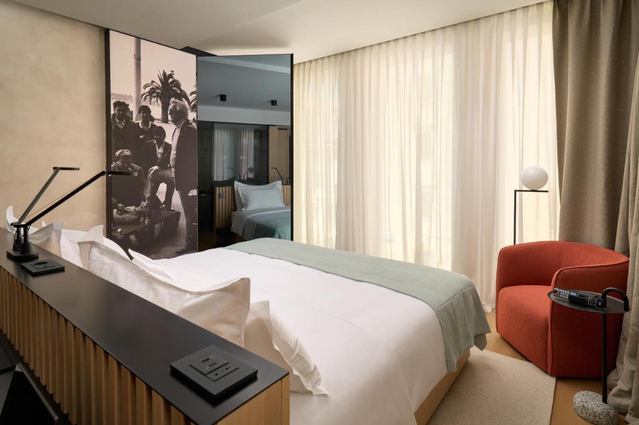 Hotel Ambasador Split Exterior foto A room at the hotel